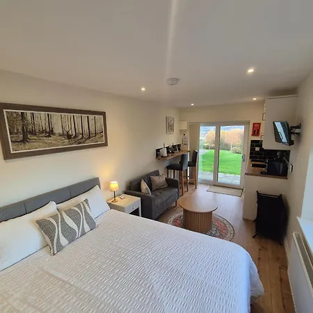 Misty Bay - Πανσιόν